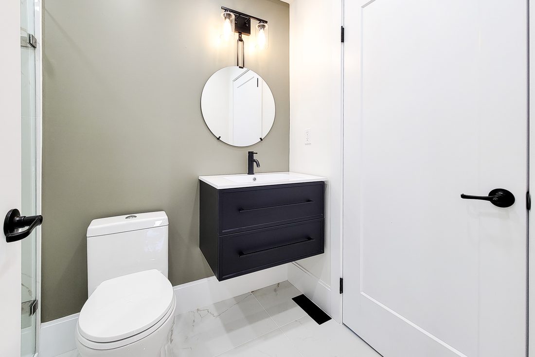 Powder room finish by Evergreen Painting